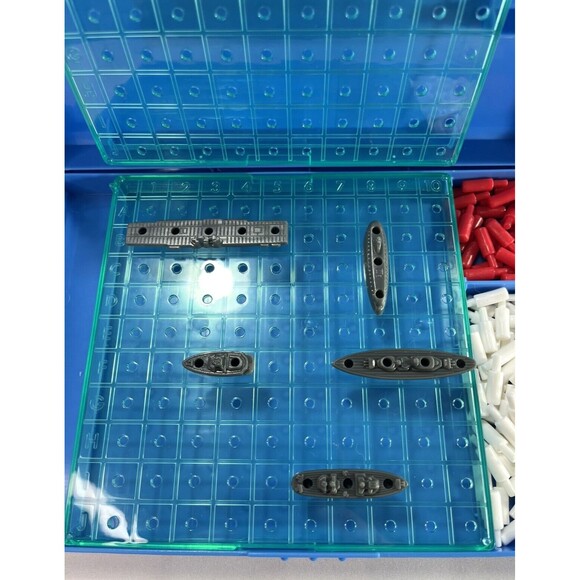Retro Series Battleship Game Retro Series 1967 Edition 2015 Complete - Picture 8 of 16